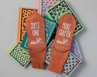 Book Socks. Just One More Chapter Christmas Mother's Day Gift. Gift for Readers. Novelty Socks.  If You Can Read This Socks. Book Club Gift.