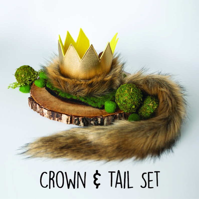 Wild One Gold Crown and Tail with Faux Fur . Costume for 1st Birthday Wild One Theme Party . Dress up and Make Believe Set . First B day Crown & Tail Set