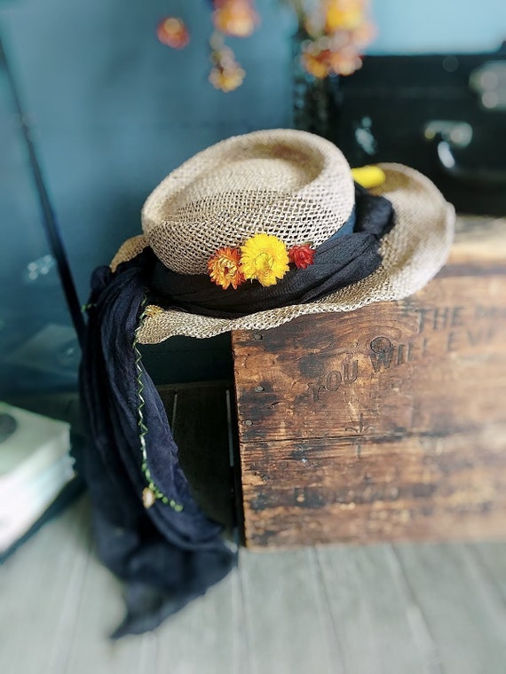 Summer Straw Hat - Vintage
