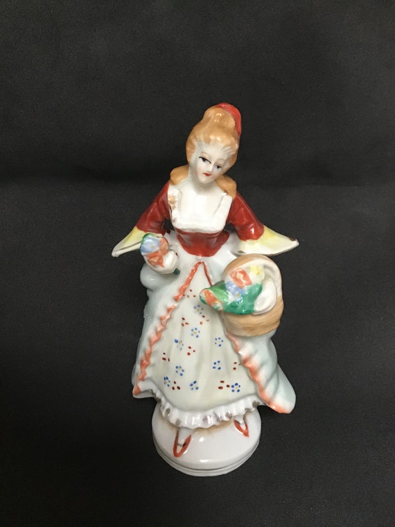 【✳︎toto✳︎さま】old ornament ❀ パピエマシェの女の子 Made in Occupied Japan Lady Figurine 1940's - Etsy