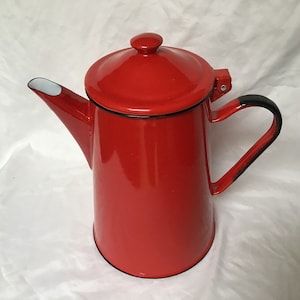 Vintage rouge émail cafetière cuisinière dessus cafetière Cottage Decor fabriqué en Pologne