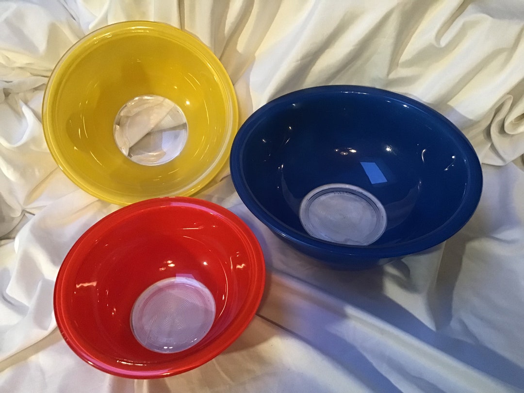 Vintage Pyrex Bowls Primary Colours Pyrex Bowls Nesting Bowls Mixing