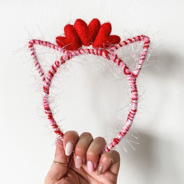 Valentine’s Day cat headband with felt hearts, felt hearts headband, yarn covered headband with felt hearts