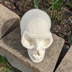 Crochet Skull PATTERN ONLY image 3