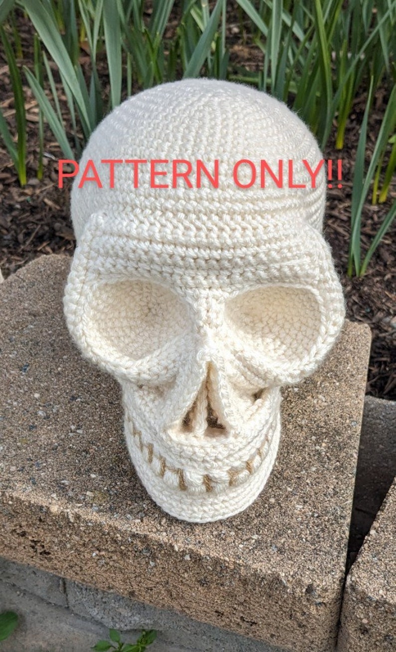 Motif tête de mort au crochet SEULEMENT image 1