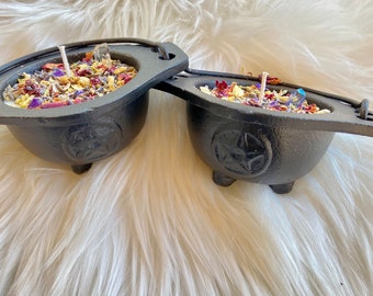 Cauldron Candle, Crystal Candle, Cast Iron Cauldron, Quartz Crystal, Pentagram, Pentacle Candle, Soy Candle