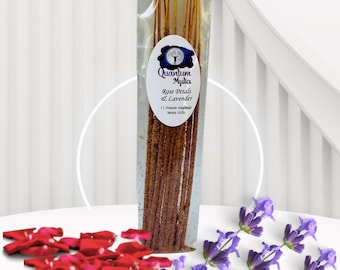 Wierookstokjes rozenblaadjes en lavendel: handgerolde ambachtelijke aromatherapie (verpakking van 12)