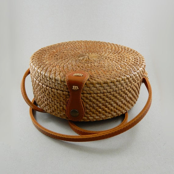 Round Rattan Bags for Women, Handmade Wicker Woven Handbag, Circle Boho Bag Bali, Weave Bag, Bohemian Bag, Gift for Her, Organic Bag. - Etsy Round Rattan Bags for Women, Handmade Wicker Woven Handbag, Circle Boho Bag Bali, Weave Bag, Bohemian Bag, Gift for Her, Organic Bag. - Etsy