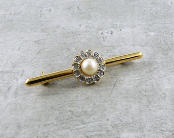 Faux pearl and crystal vintage brooch pin, bar brooch, 1990s brooch, flower brooch, simple brooch, elegant brooch.