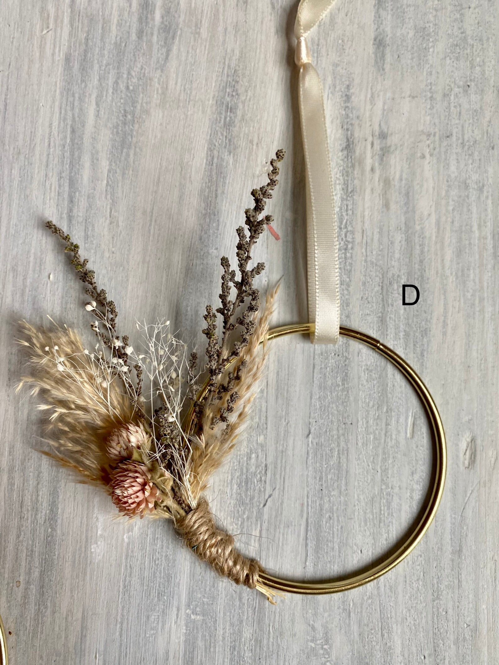 Lot De 8 Cerceaux Floraux Métal Doré 30 Cm Avec Supports Bois - Décoration Mariage Et DIY