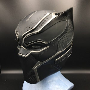 Black Panther Helmet: Life-Size Wearable Cosplay resin fiberglass mask