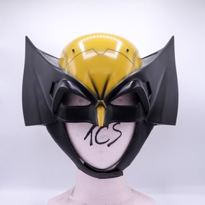 Wolverine mask custumes comic version X-men universe 1:1 scale size wearable fully pattern detail and paint for collectables or cosplays