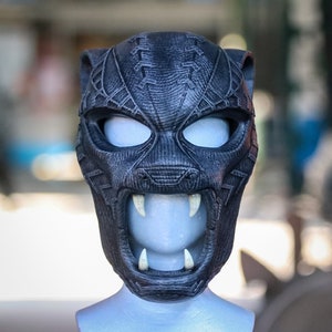 ティ・チャラの儀式用マスク ブラックパンサー ウォリアーフォールズ ワカンダ 1/1スケール フルペイント ヘッドストラップ付き コレクションやコスプレに