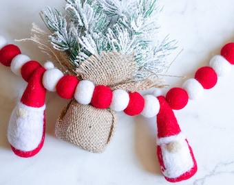 Santa felt garland, santa gnome, gnome garland, santa decor, felt ball garland, Christmas felt garland, Christmas garland, holiday garland