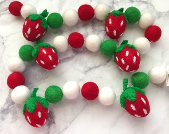 Strawberry garland, strawberry decor, felt ball garland, strawberry party, pom pom garland, felt garland, felt fruit, berry sweet, garland