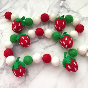Strawberry garland, strawberry decor, felt ball garland, strawberry party, pom pom garland, felt garland, felt fruit, berry sweet, garland