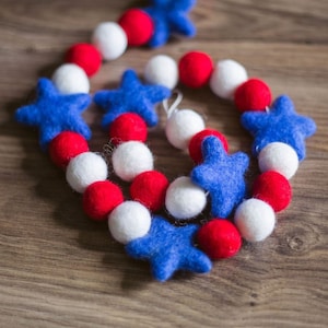 4th of July garland, felt ball garland, 4th of July decor, felt garland, patriotic garland, superhero decor, USA decor, pom pom decor, stars