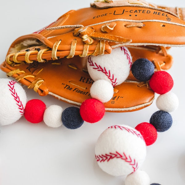 Baseball garland, baseball teams, felt ball garland, sports garland, baseball decor, baseball birthday, sports theme party, team colors