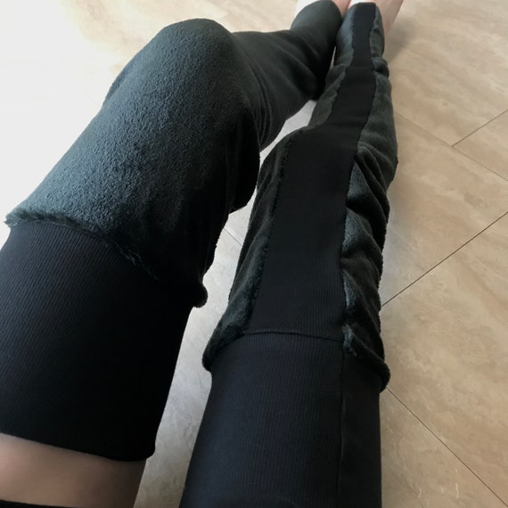 2 Paia Scaldamuscoli Lunghi Pelosi Fino Alla Coscia: Caldi Calzini Invernali Senza Piede Per Donna. Morbidi E Comodi Per La Casa. Marrone E Grigio.