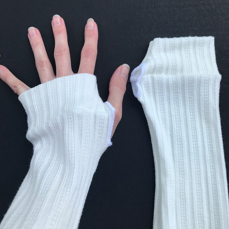 Handmade White Arm Warmers Sweater Knit Gloves Ribbed Wrist Cuffs Sun UV Arm Sleeves Arthritis Typing Compression Gloves 90s TRIXY XCHANGE image 3