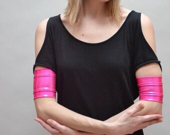 Pink Wrist Bands Holographic Arm Bands Pink Arm Cuffs Wetlook Arm Covers Mens Bracelet Super Hero Costume Spandex Bicep Cuffs TRIXY XCHANGE