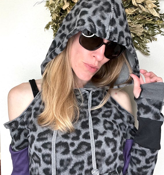 Animal Print Hoodie Size XS Small Purple Patchwork Shirt