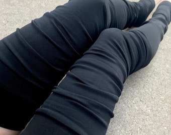 Schwarze, mit Fleece gefütterte Beinwärmer Warme Leggings Overknee Strümpfe Warme Socken Beinbedeckungen Thermo Jogginghose 90er Jahre Stil - Trixy Xchangel