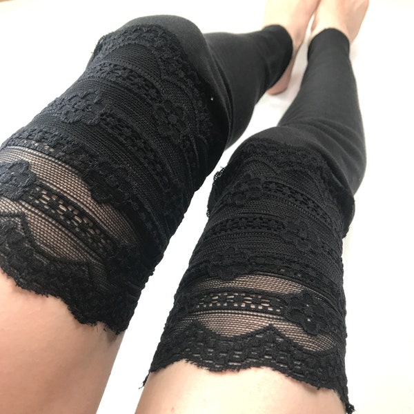 Cuissardes en dentelle noires faites main Chaussettes gothiques Otk Bas en dentelle pour femmes Leggings floraux Jambières extensibles Cadeau - Trixy Xchange