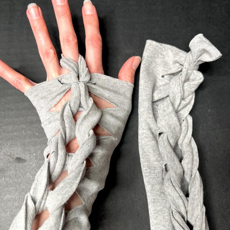 Alien Cosplay Costume White Reptile Gloves Post Apocalyptic Clothing Apocalypse Clothes Corset Arm Warmers Lace Up Cut Out - TRIXY XCHANGE image 15