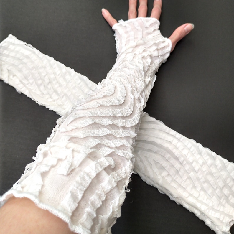 Black Mummy Arm Warmers Womens Bandage Gloves Ghost Halloween Costume Ladies Arm Covers Ruffle Arm Warmers Steampunk Gothic TRIXY XCHANGE Off White Swirl