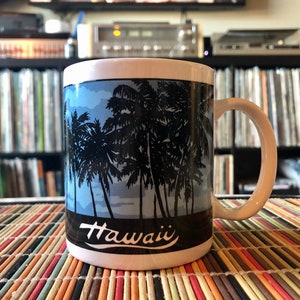 Vintage 90s Mug /Hawaii Ceramic Mug/ Aloha/ Palm Trees Beach Mug