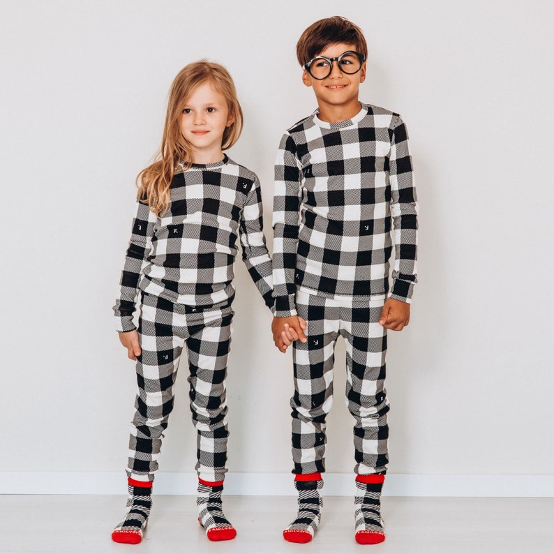 Family pajamas matching outfits Family clothing Holiday sleepwear Matching family set Plaid pajamas Best mother's gifts ideas for mom image 7