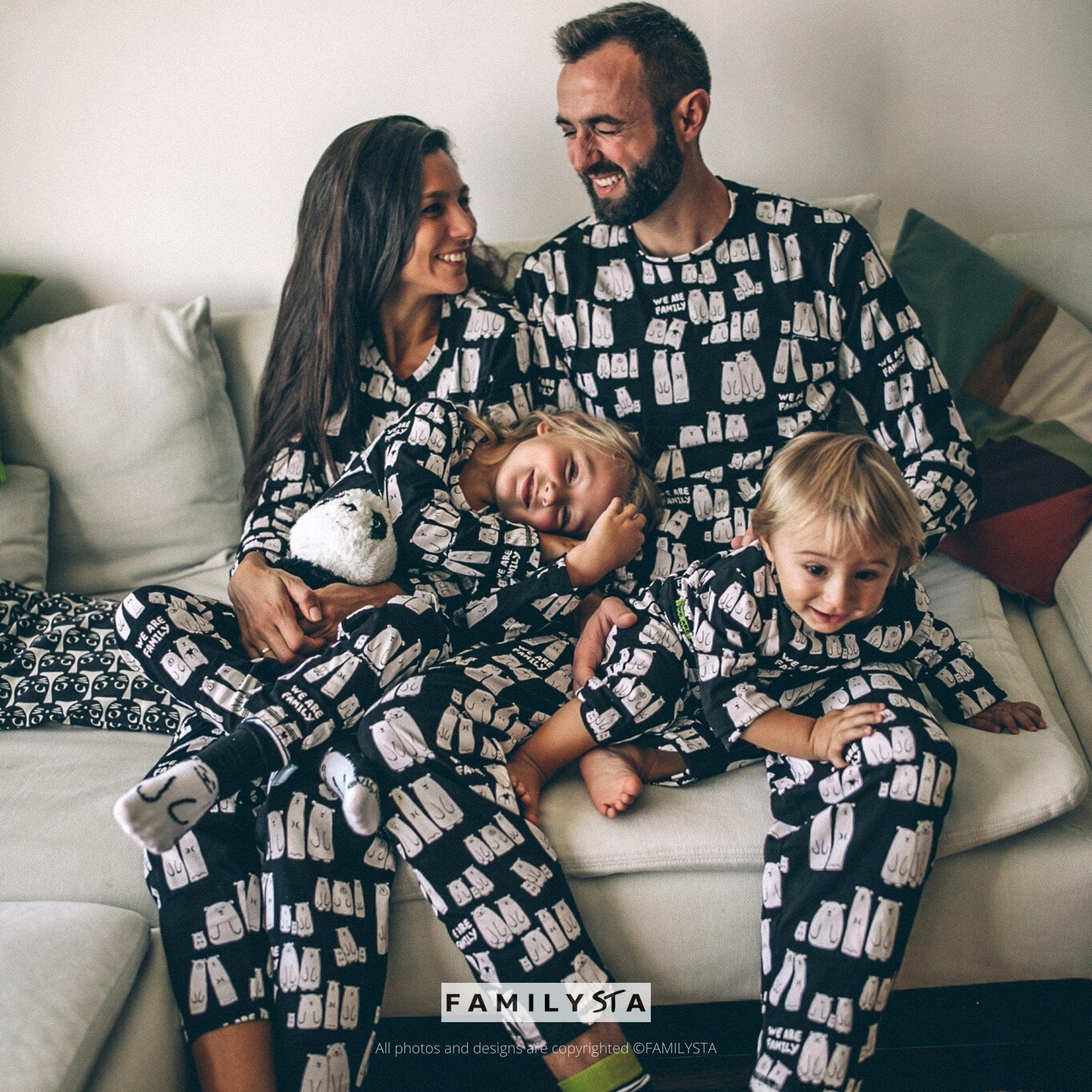 Matching Holiday Family Pajamas Matching Outfit for Pictures