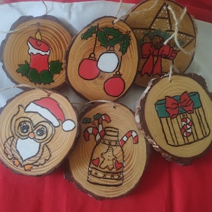 Wood slice, wood burned Christmas ornaments | Christmas tree ornaments | country home decor with a little bit of color