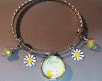 Sister Bangle Bracelet, Free Shipping, Photo Snap Charm and Enamel Metal Daisies,Green Rondelle Beads. Great Gift.