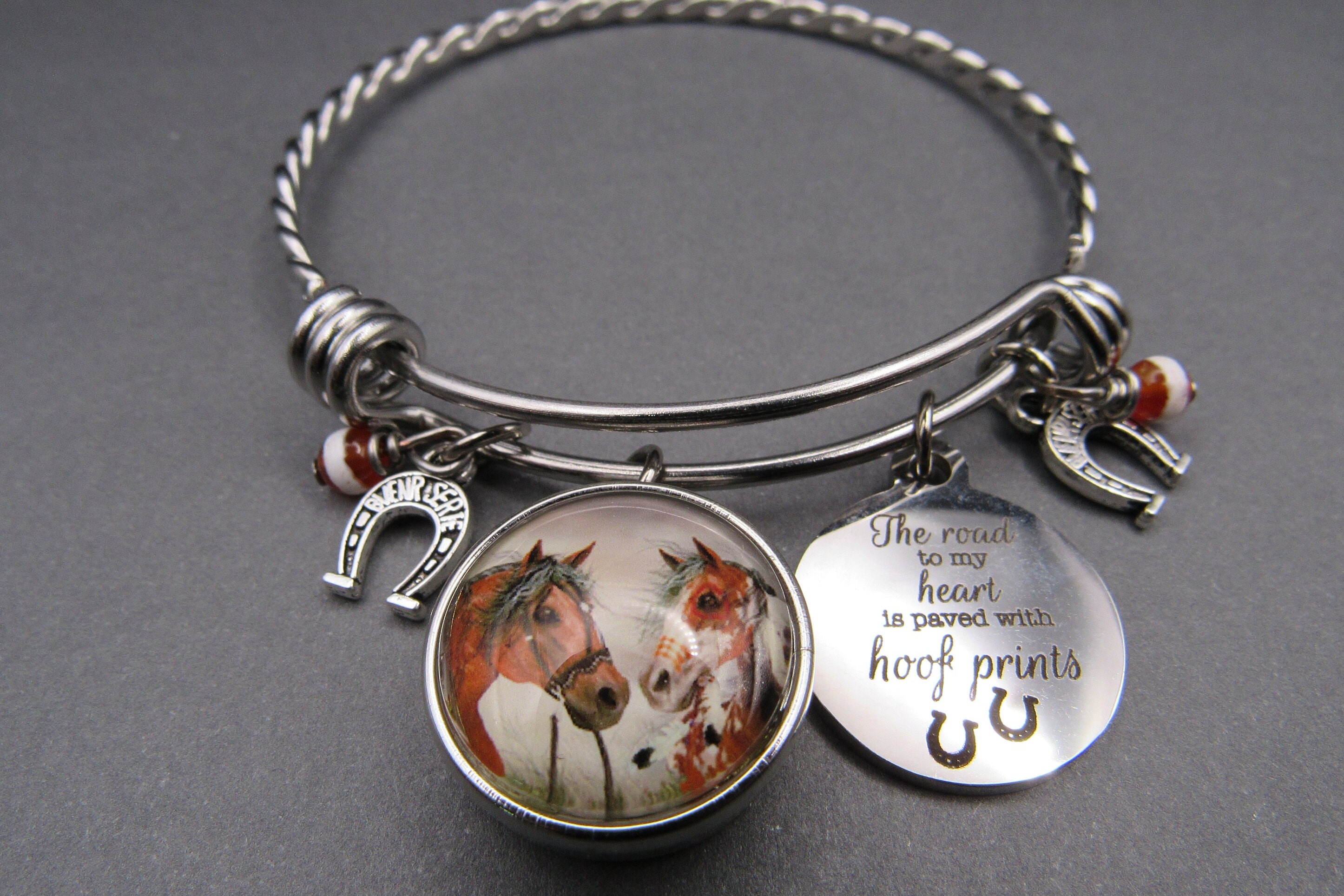 世界を買える 海外ブランド Hoof Horse Bracelet Etsy - アクセサリー