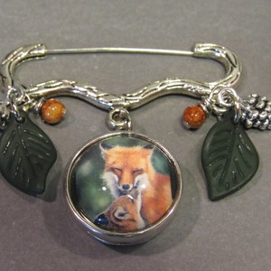 Fox Brooch Pin, Free Shipping,Photo Snap of Foxes,Green Lutice leaf Beads and Silver Plated Pinecone Charms,Rust Beads. Great Gift
