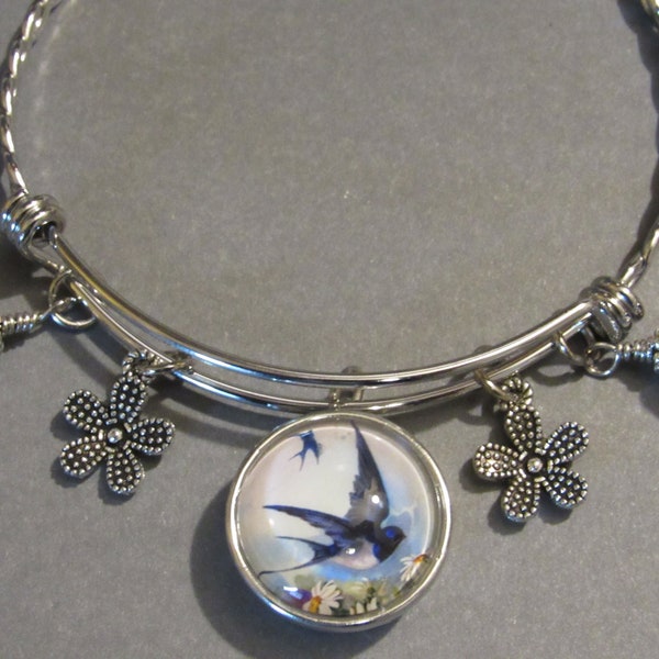 Barn Swallow Bangle Bracelet, Free Shipping, Photo of Barn Swallow, Daisy Charms,Blue Silver Rondelle Beads. Great Gift.
