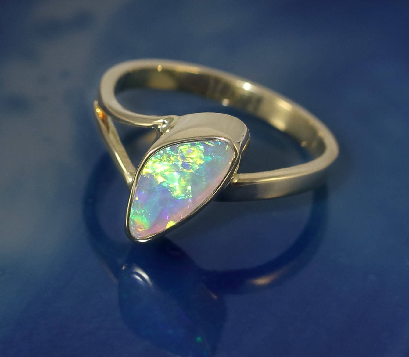 18ct Gold Opal Ring Women's 18k Gold Jewelry Beautiful | Etsy