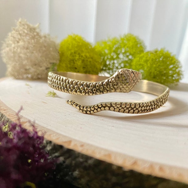 Gold Snake Cuff Bracelet, Serpent Gold Cuff Bracelet, Cobra Cuff Bracelet, Snake bangle bracelet, Serpent bangle bracelet