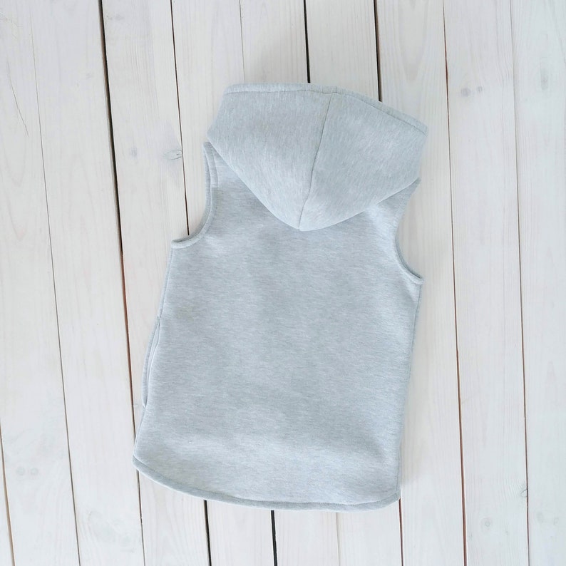 white sleeveless spring. melange knitted vest for boys and girls Children/'s vest