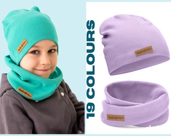 Autumn cotton set (hat and scarf) for children in various colours.