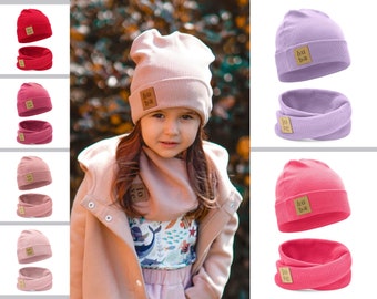 SET. Winter children's cap and loopschal - various colours