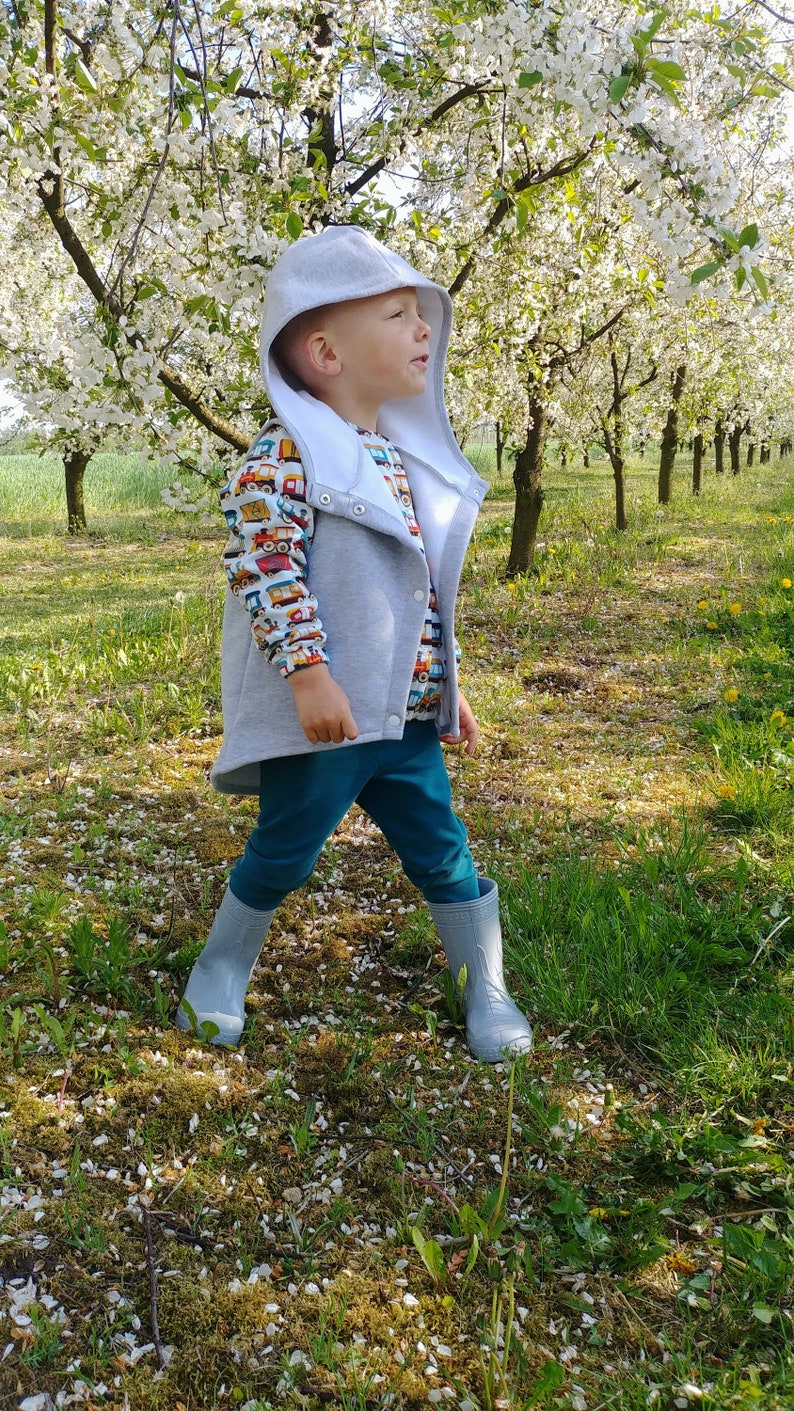 white sleeveless spring. melange knitted vest for boys and girls Children/'s vest