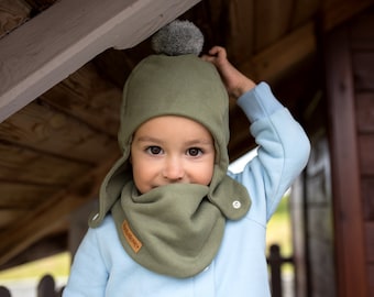 Kinder Winter Pilotenmütze oliv mit Bommel, Mädchen Wintermütze, Jungen Warme Mütze