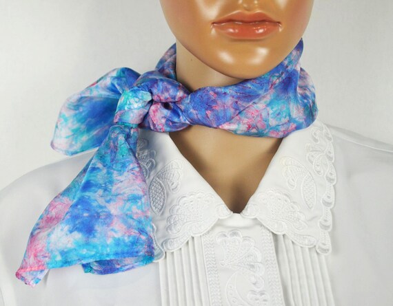 Small red neck clearance scarf