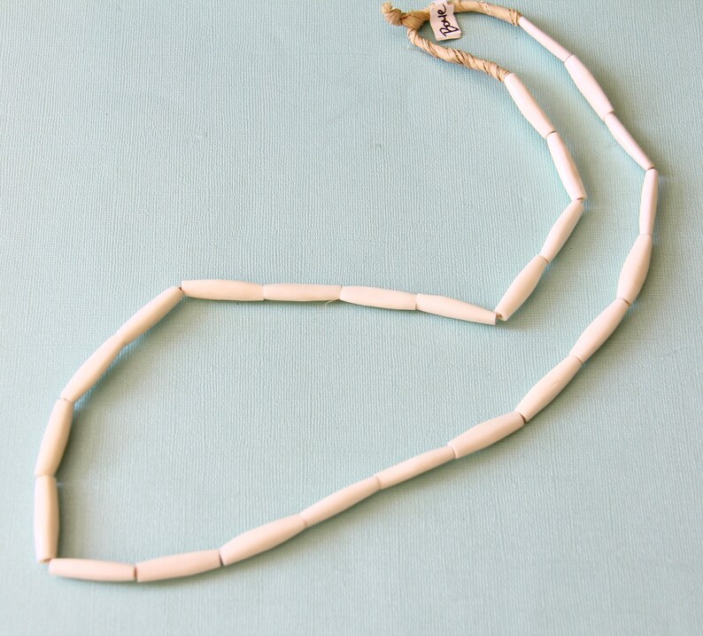 Oblong Bone Beads B+H 031
