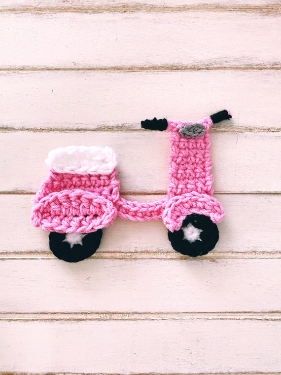 PATTERN | Crochet Scooter Applique | Modern | PDF Instant Downloadable |  For Women | Quick | Beginner Friendly | Moped