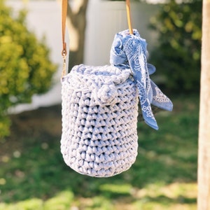 Crochet Environmentally Friendly Pattern, Crochet Bucket Bag, Trendy Crochet Pattern, Crochet for Her, Make your own bag, DIY, t-shrt yarn image 5