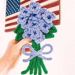 PATTERN | Crochet Hydrangea Bouquet Applique | Flower Pattern | Beginner Pattern | Fun | Modern | Preppy | Gift for Mom | Easy and Quick